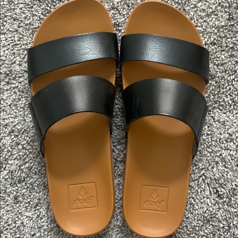 Reef sandals